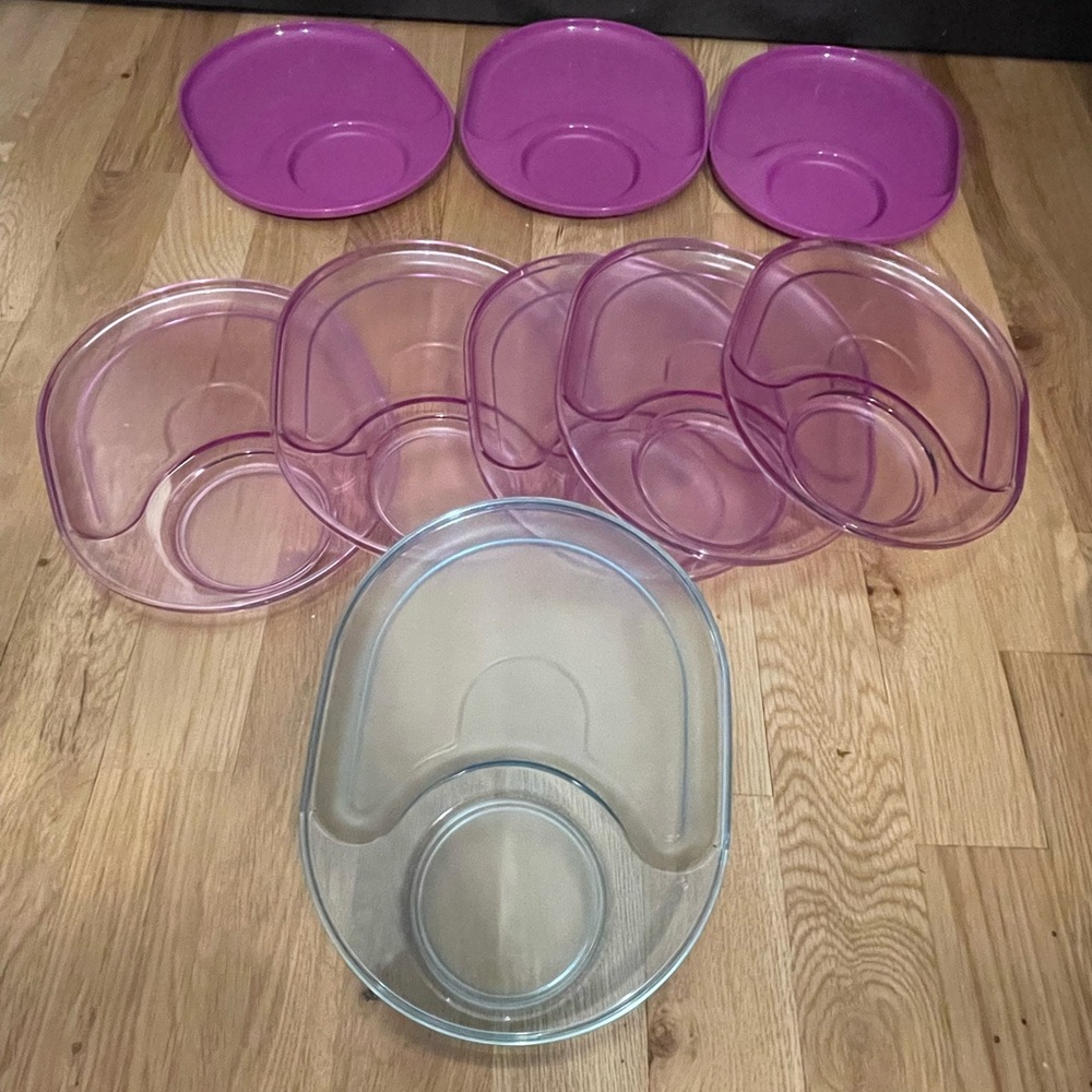 9 TUPPERWARE 2142 Acrylic Snackatizer Plates Preludio Watercolor with cup holder